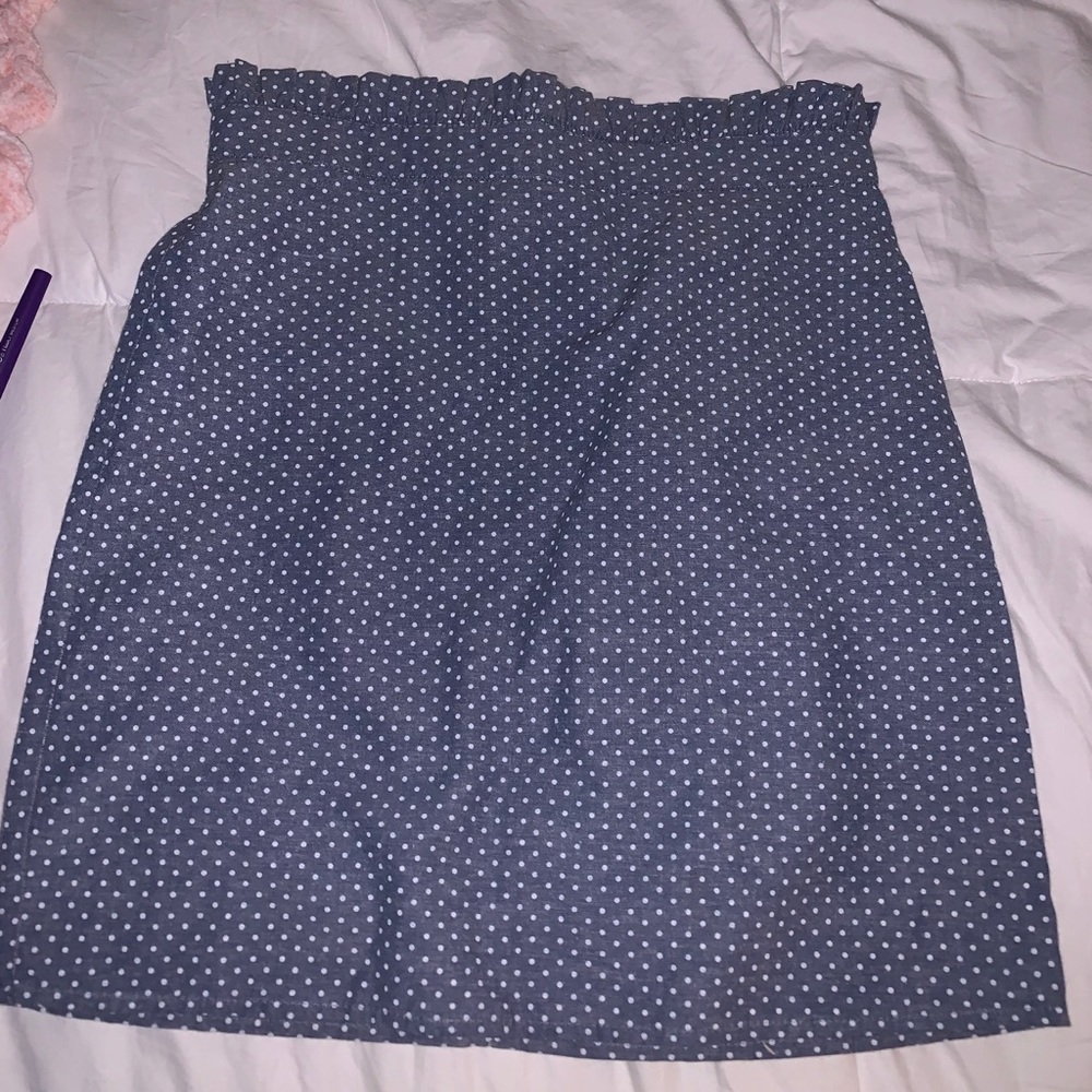 Two piece set - Picture 2 of 5